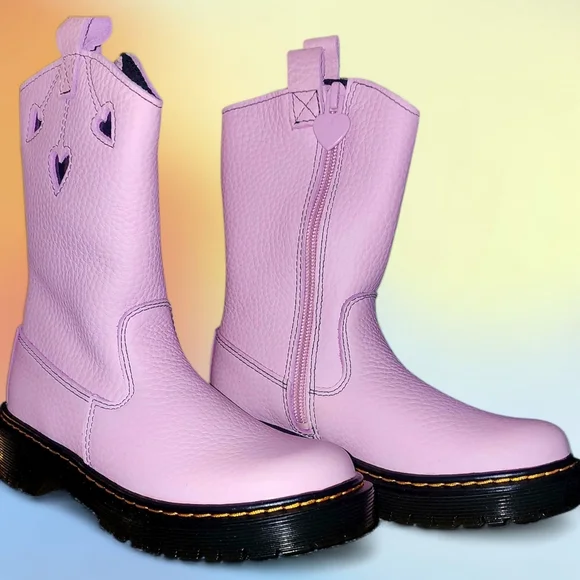 DR MARTENS Bex Heart Pull-On Boots