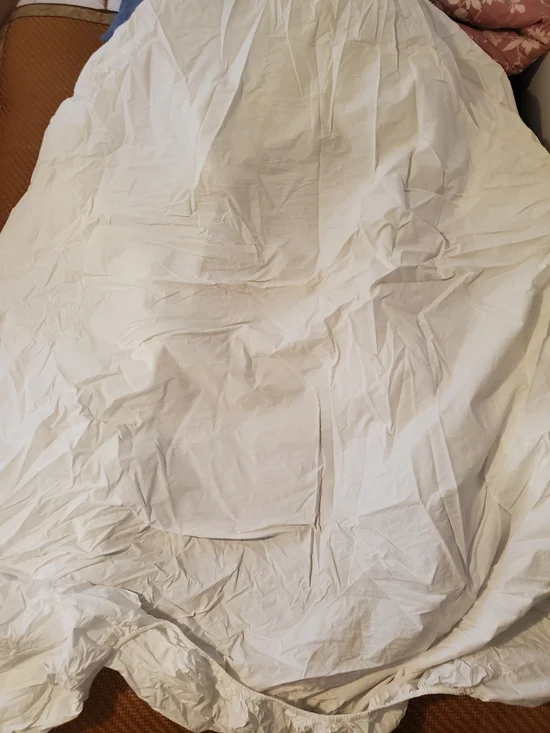 Hudson Park Full Size White Cotton Bedding Lot - 4 Mattress Covers, 1 Sheet, 7 P