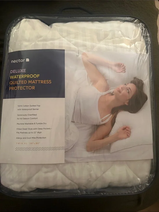 Nectar Deluxe Quilted Waterproof Mattress Protector - White