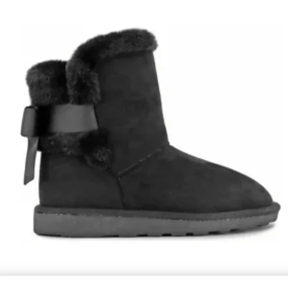 Ocean + Coast Black Faux Fur Mya Boots Kids 3M