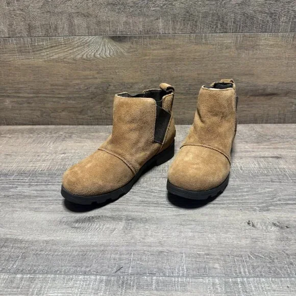Sorel Emelie Brown Suede Ankle Boot Youth Size 2