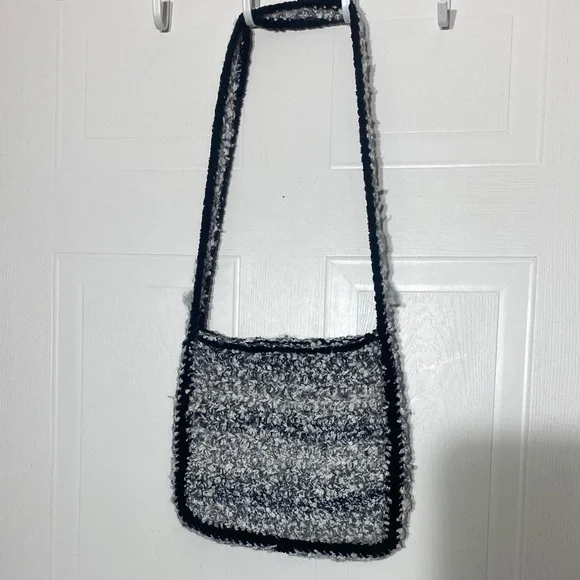 💚Stylish Black and Gray Women's Hobo Bag handmade crocheted