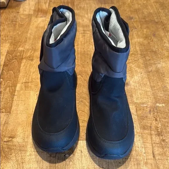 UGG Black and Brown Winter Boots