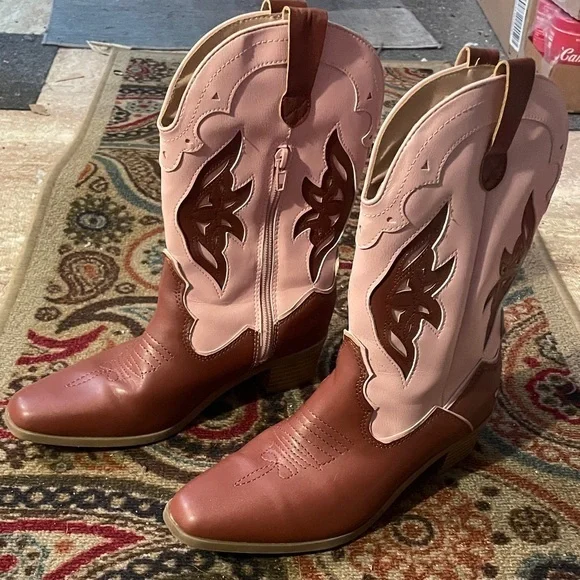 Cowboy/Western boots
