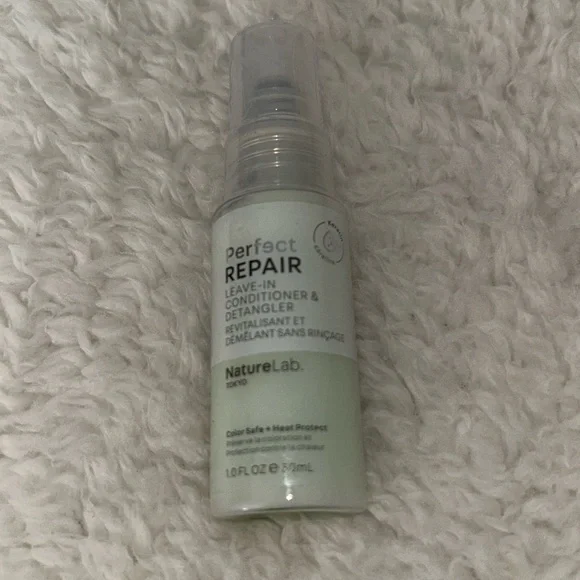 NatureLab Perfect Repair Leave In Conditioner & Detangler Sample NEW