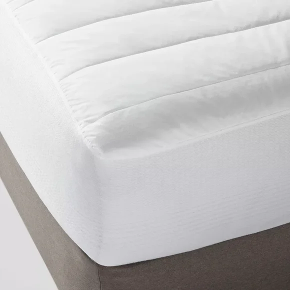 Threshold White Mattress Cover