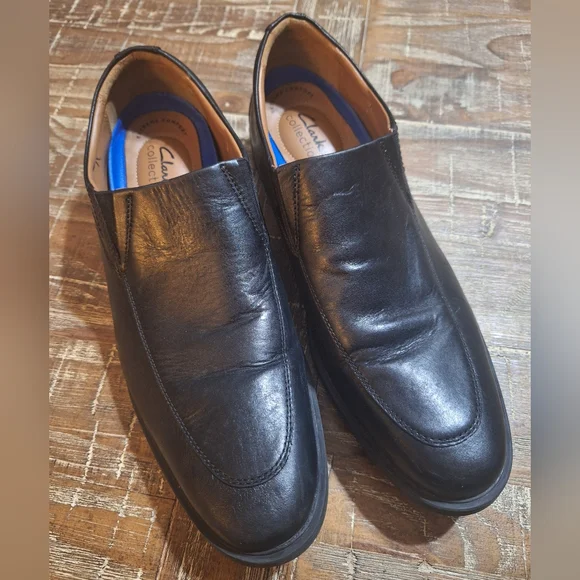 Clark's Collection Men’s Size 9.5 Shoes Black‎ Leather Extreme Comfort SlipOn