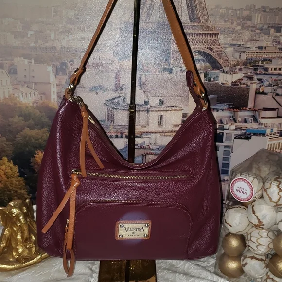 Valentina Pebbled Leather Shoulderbag
