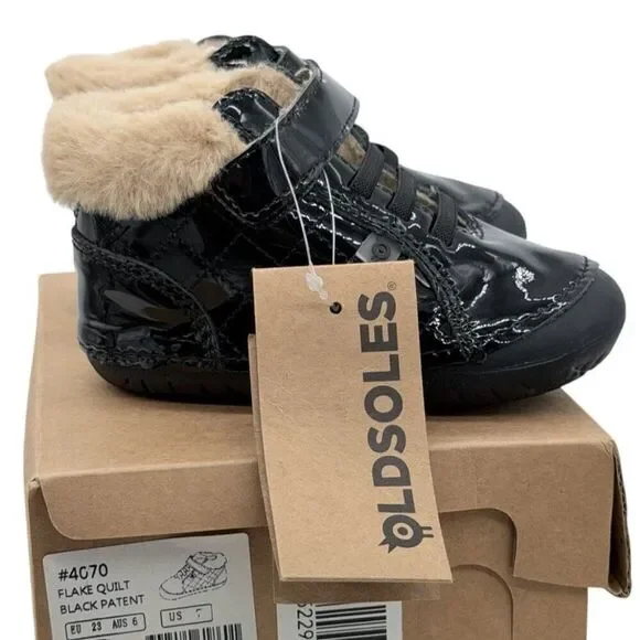 Old Soles Toddler Quilted Patent Leather Fur Lined Booties US 7 EU 23 Hook Loop