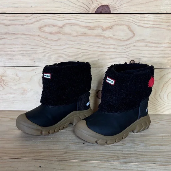 Hunter Black‎ and Tan Winter Boots