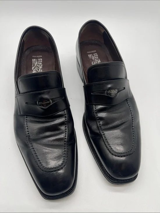 Salvator Ferragamo Men's Black Leather Loafers US Size 9 Slip On Dress Shoes