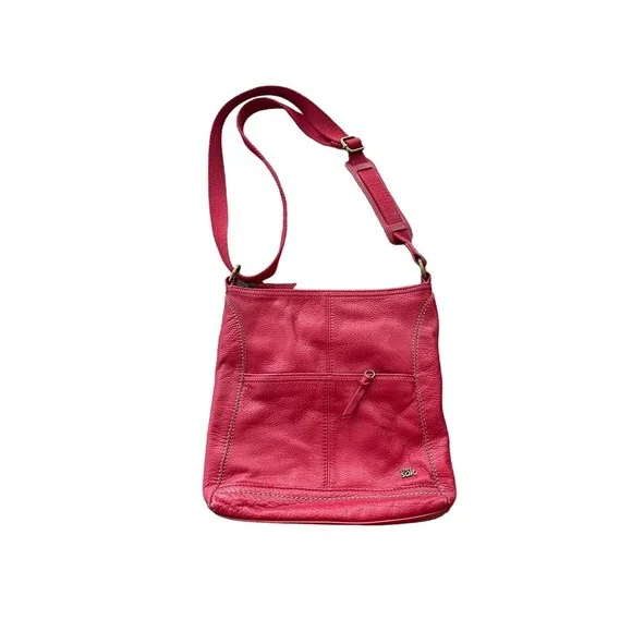 The Sak Iris hobo Bag Cherry Coral Red Pebbled Leather Zipper Handbag