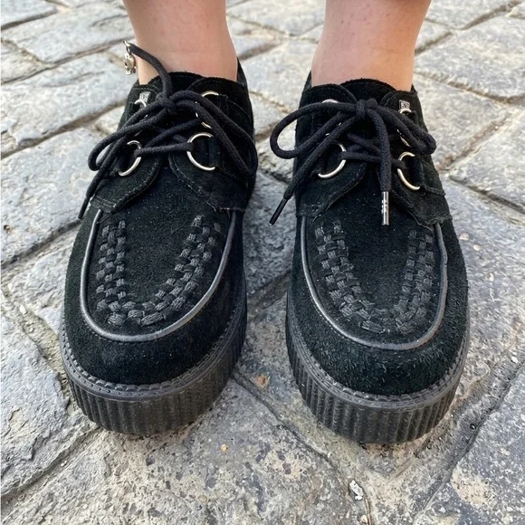 T.U.K Black Suede Platform Shoes Sz 8
