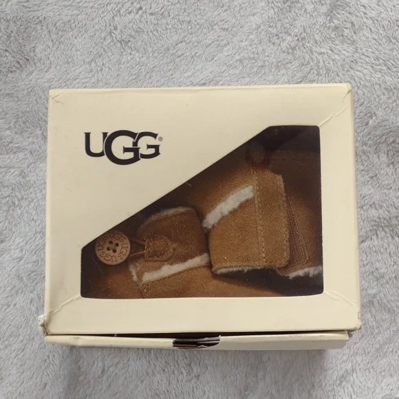 UGG Infant Lemmy II Bootie Chestnut Suede Size 2/3