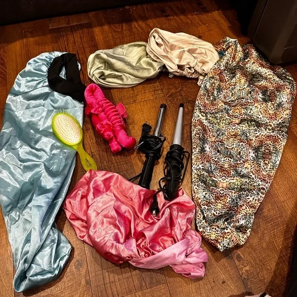 Hair Styling Set with Pink and Blue Accessories