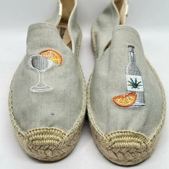 Soludos Gray Espadrilles with Embroidered Cocktail Design Size 8.5