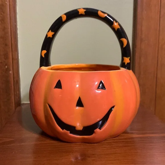 HALLOWEEN 🎃- Breakable Pumpkin Basket