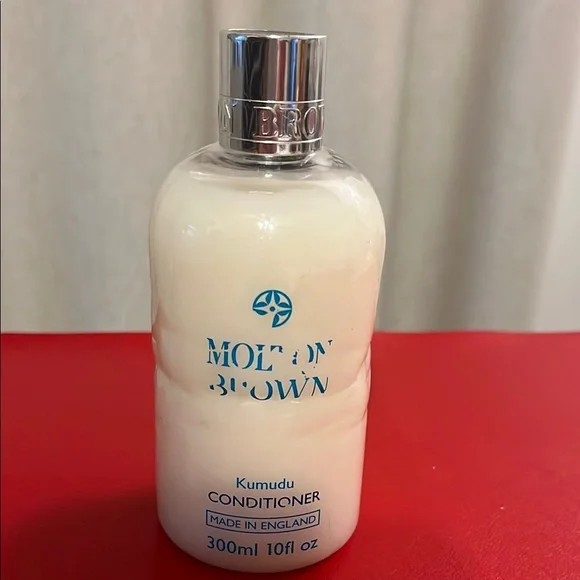MOLTON BROWN Volumising Conditioner, KUMUDU 300 ml 10fl oz