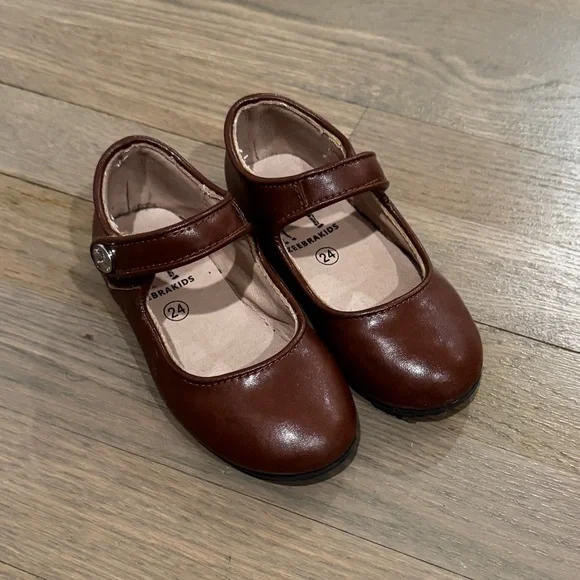 Zeebra Kids Brown Mary Jane Shoes Sz 24 | Classic Boho Neutral Girls Flats