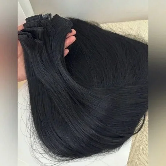 Long Black hair Extensions in straight Hair Clip in set