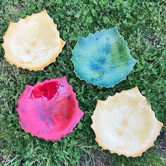 Williams Sonoma Yellow and Green Leaf Dinnerware Set