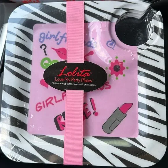 NEW Lolita 8” melamine girlfriends party plates with drink holders