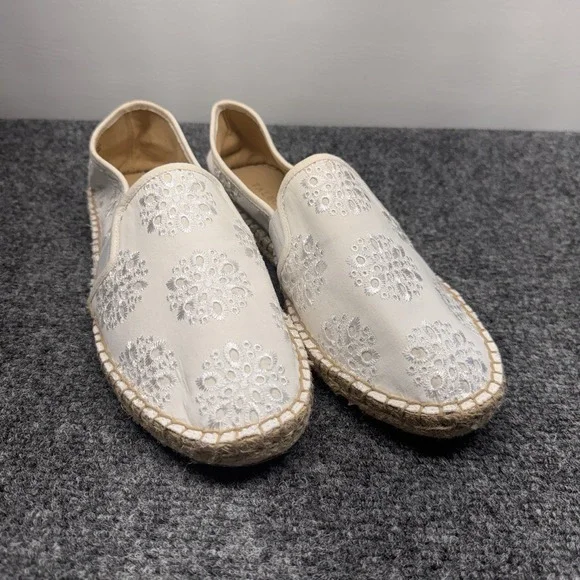 Talbots Espadrille Flats‎ Womens 9M White Silver Floral Embroidered Cottagecore