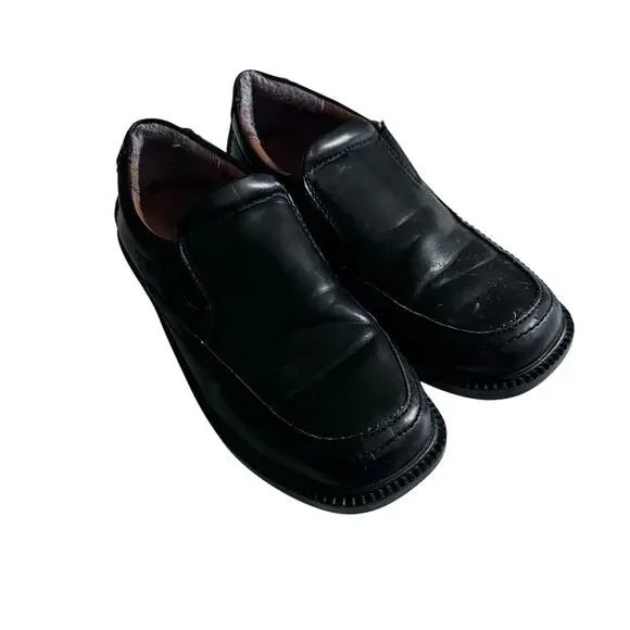 Nordstrom Rack Black Loafers Boys Dress Shoes - Size 5