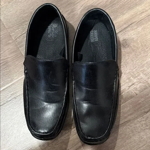 Harper Canyon Men's Classic Black Slip-On Loafers