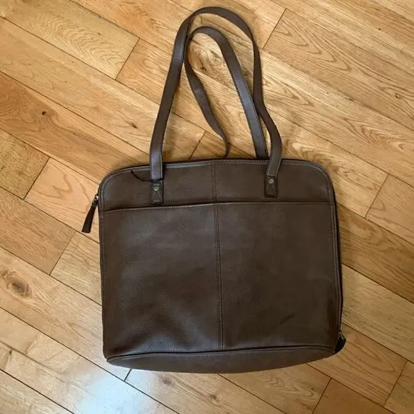 Bueno NWOT light brown briefcase style bag