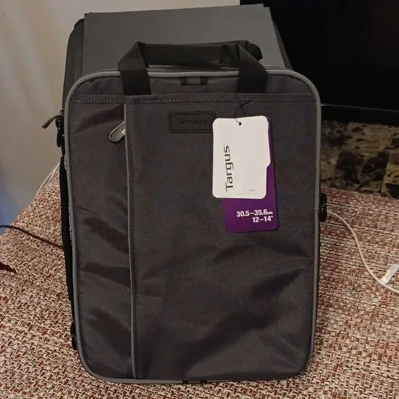 TARGUS SLIMCASE Grid Convertible‎ Slimcase With Dome Protection …