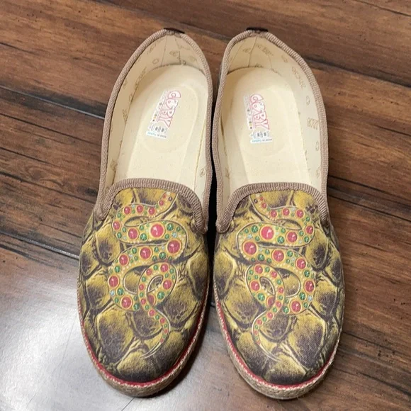 Goby slip on espadrilles size 40 snake design