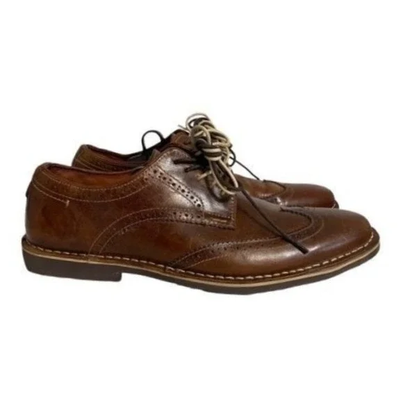 Steve Madden Men;s Cognac Brown Leather Wingtip Oxford Dress Shoes‎ Size 10.5