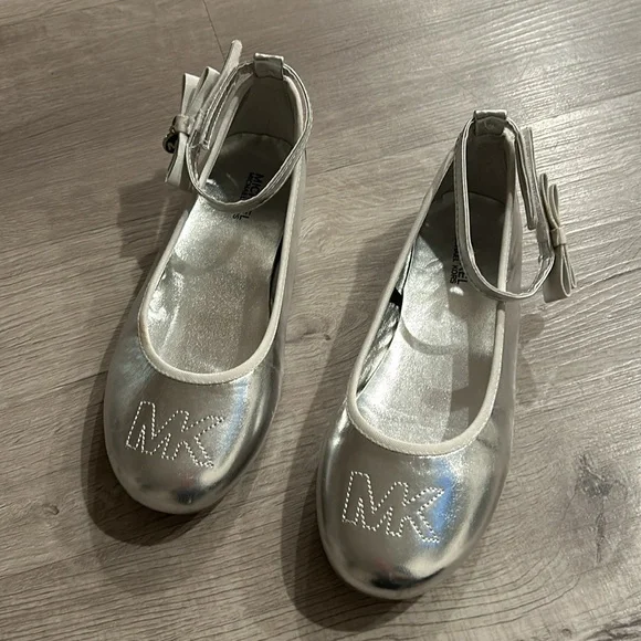 MICHAEL KORS | Girls Shoes