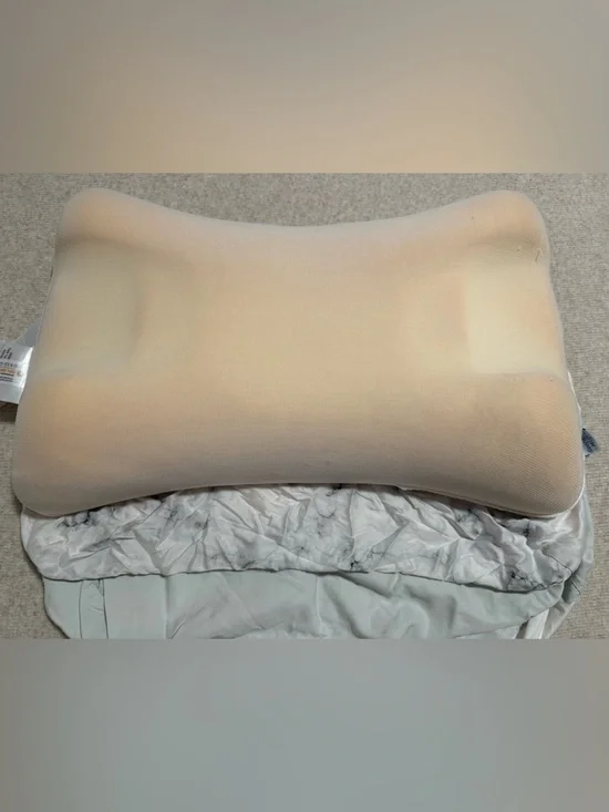 Sleep & Glow Omnia Anti-Wrinkle Pillow + 2 Pillowcases