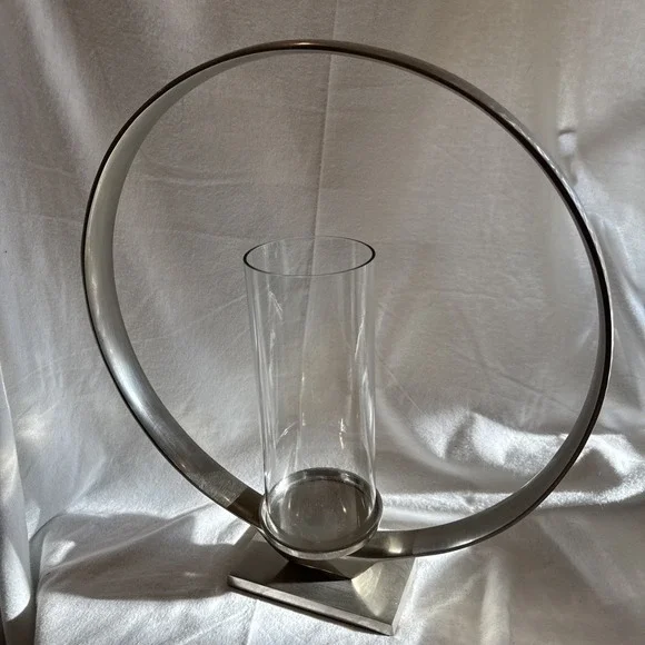 Modern Hammered Silver Halo Ring Candle Holder Sphere Hurricane Glass 19x17