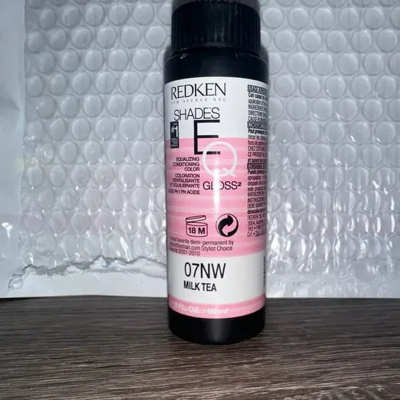 Redken Shades EQ Gloss 7NW Milk Tea‎ Demi-Permanent Hair Color gloss