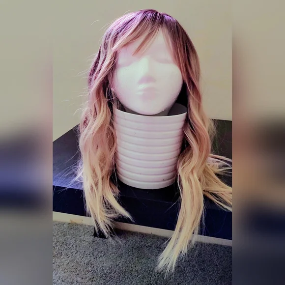 Stylish Ombre Blonde Wig