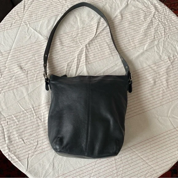 Black Leather Shoulder Bag Crossbody Bag real leather Eddie Bauer