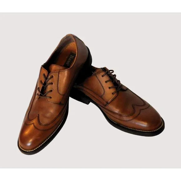 Bass Derby Style Round Full Wing Tip Toe Mens Size 10M Brown Leather Dress Shoes