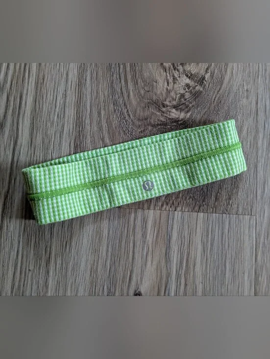 Lululemon Women's Headband Bright Green Gingham Plaid EUC Athletic Wear