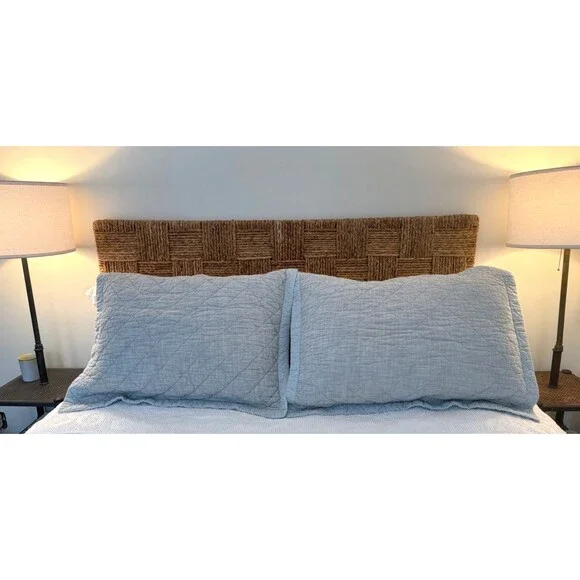 Set of 2 Artisan de Luxe Chambray Diamond Quilted Cotton Shams 21x27 Blue Gray
