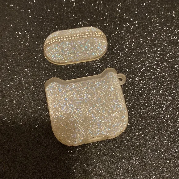 Iridescent AirPod holder