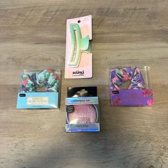Hair‎ Lot Shampoo Bar, Towel Scrunchies, Claw Clip NEW