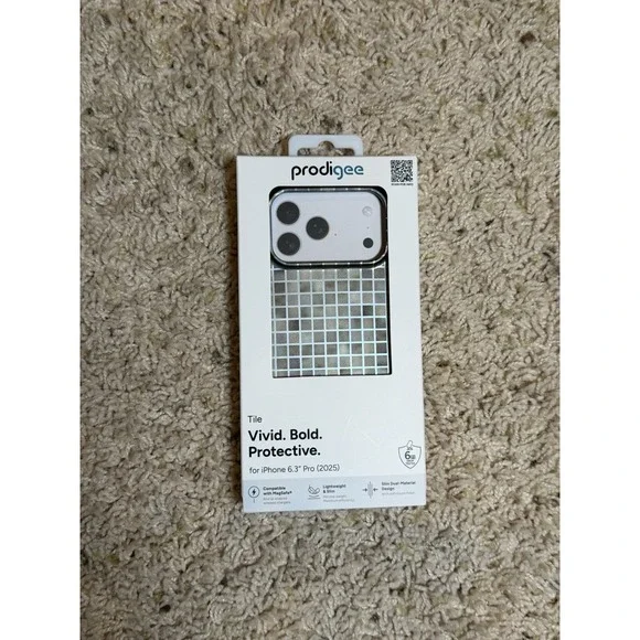 prodigee‎ case Tile iPhone 17 Pro 6.3