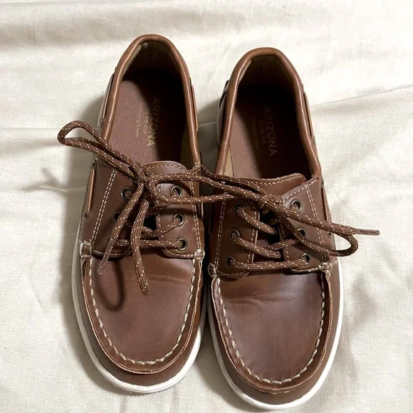 Arizona jean co boy shoe
