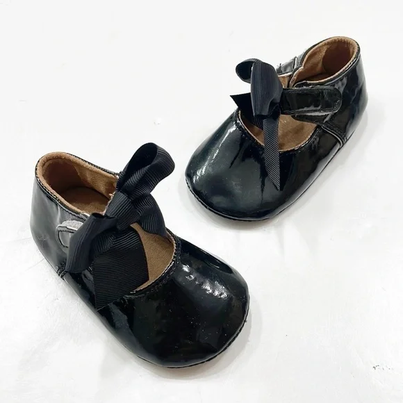 Baby girls black bow dress shoes