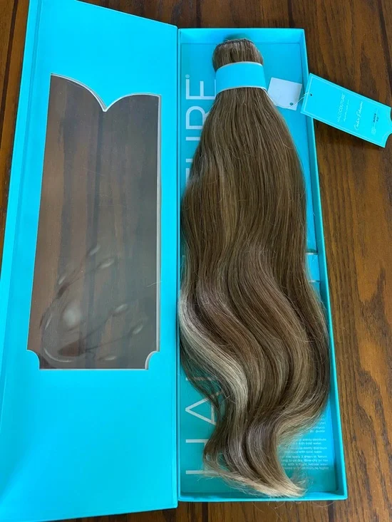 Halocouture Halo Hair Extensions 20 in 4-27 Medium Brown Highlights