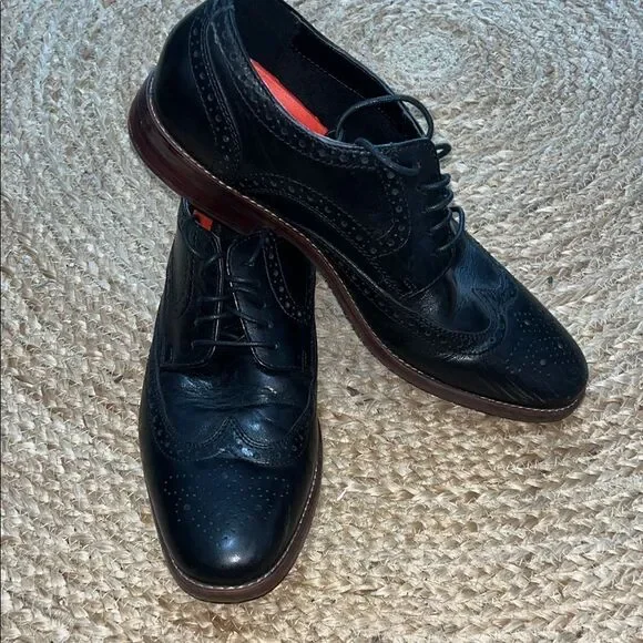Rockport Wingtip Oxfords Men’s Shoes size 9