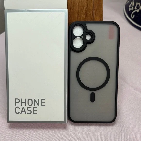iPhone 16 Plus MagSafe Phone Case Black and Gray